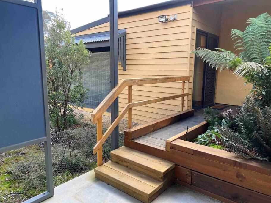 Amaroo With A View Set On A 50 Acre Hobby Farm Apartment Collinsvale ภายนอก รูปภาพ